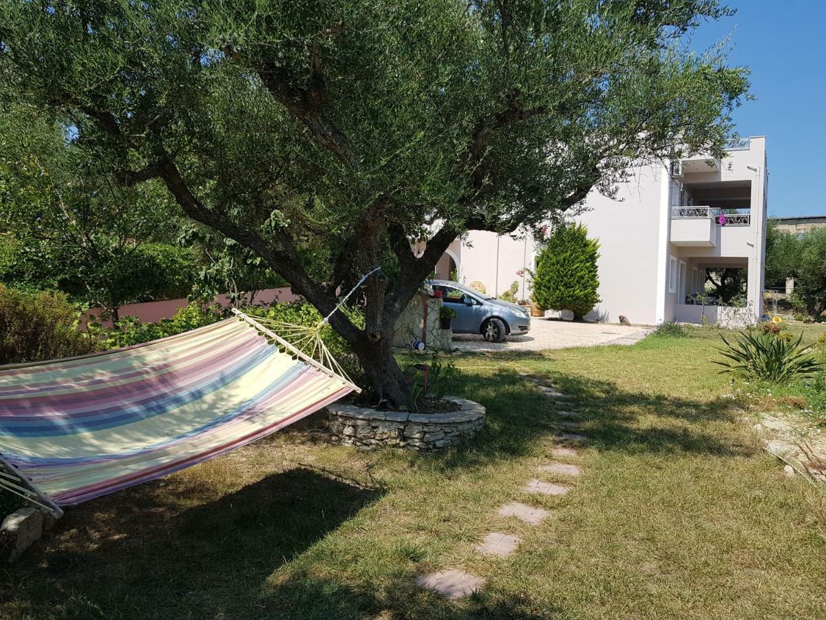 Zoi Appartement *